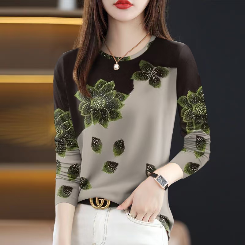 深圳南油轻奢高端货~女装2025新款秋季减龄长袖遮肚T恤女上衣指环