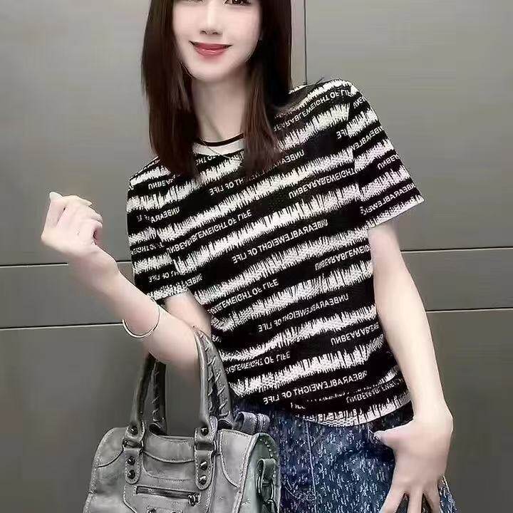 广州十三行高端爆款~新款妈妈中年宽松高档小衫中年人女士t恤短袖图片