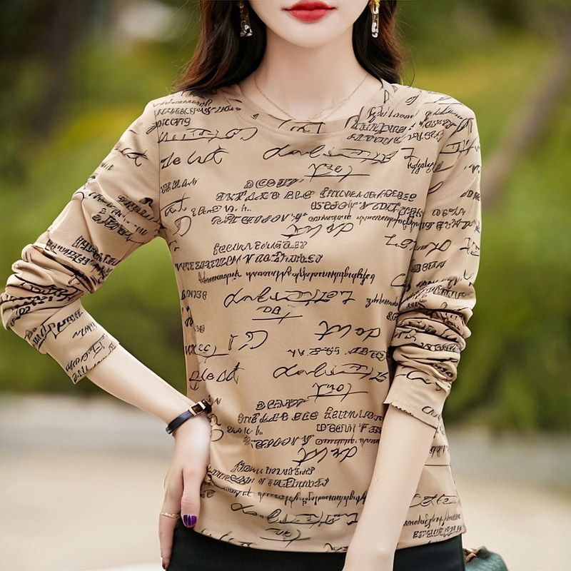 广州十三行高端爆款~中年妈妈2025春秋款女装洋气圆领打底衫T恤潮