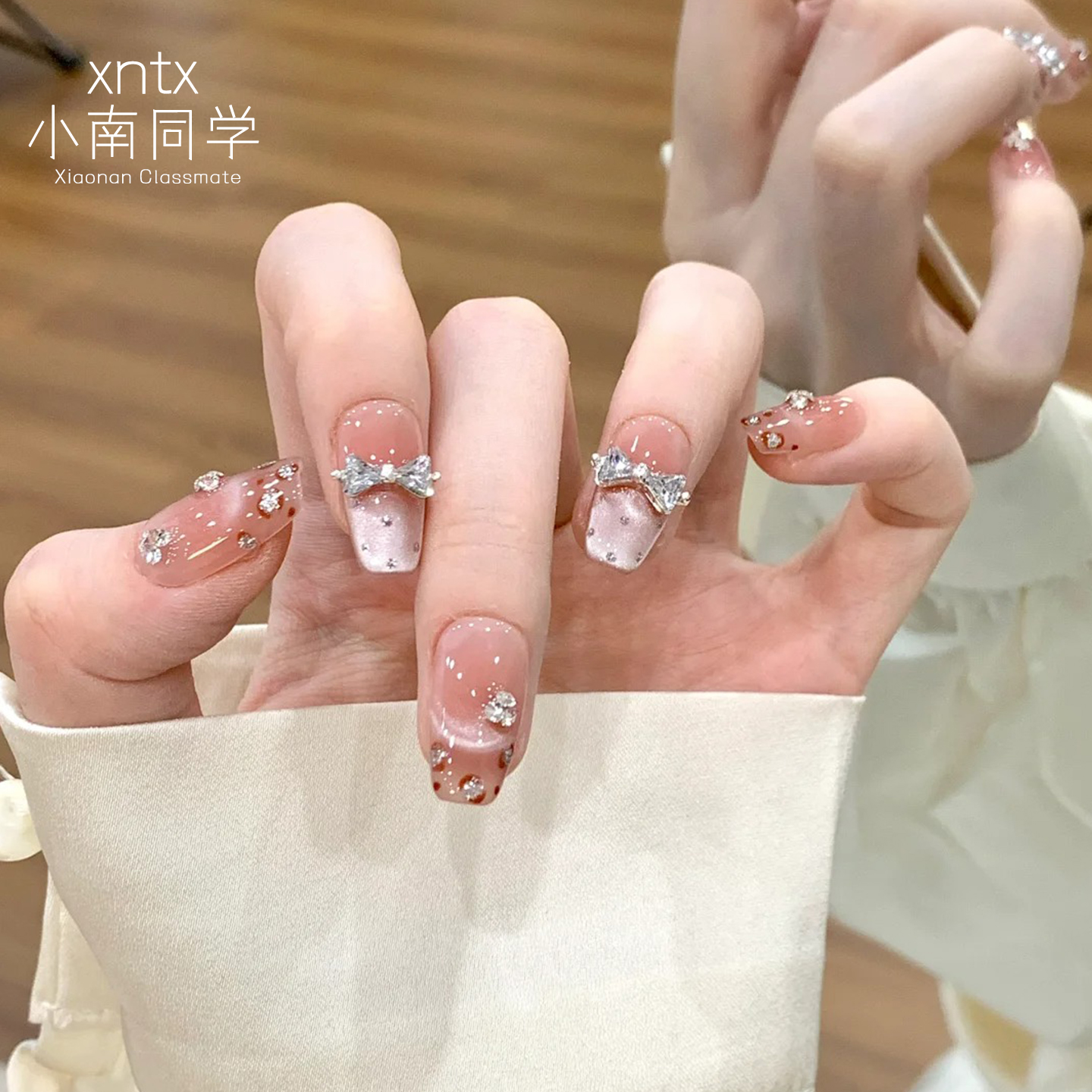 【温柔显白】蝴蝶结纯手工穿戴甲