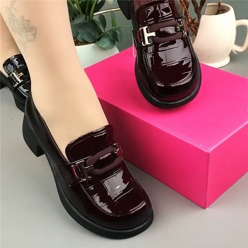 真皮单鞋亮面时尚女鞋