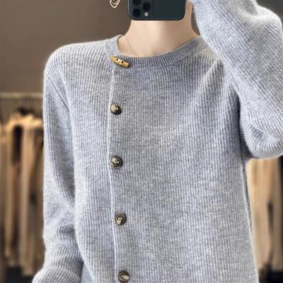 2025秋冬新款设计感绵羊绒开衫女款加厚斜襟外套软糯舒适针织毛衣