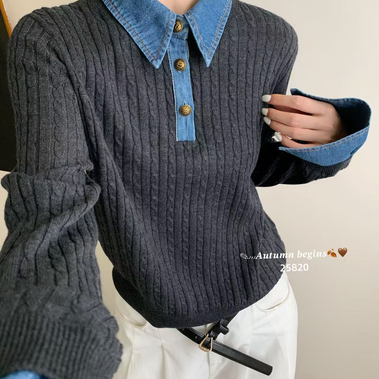 UGAR仔翻领拼接麻花设计显瘦百搭保暖毛衣(含312绵羊毛)25820