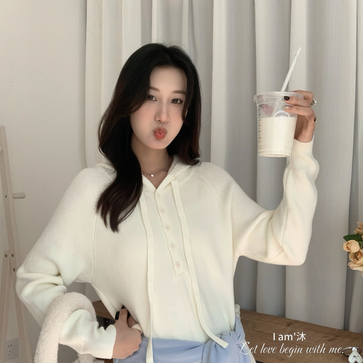 IAM沐-基础百搭通勤款连帽抽绳系带设计宽松有弹力针织连衣裙D847