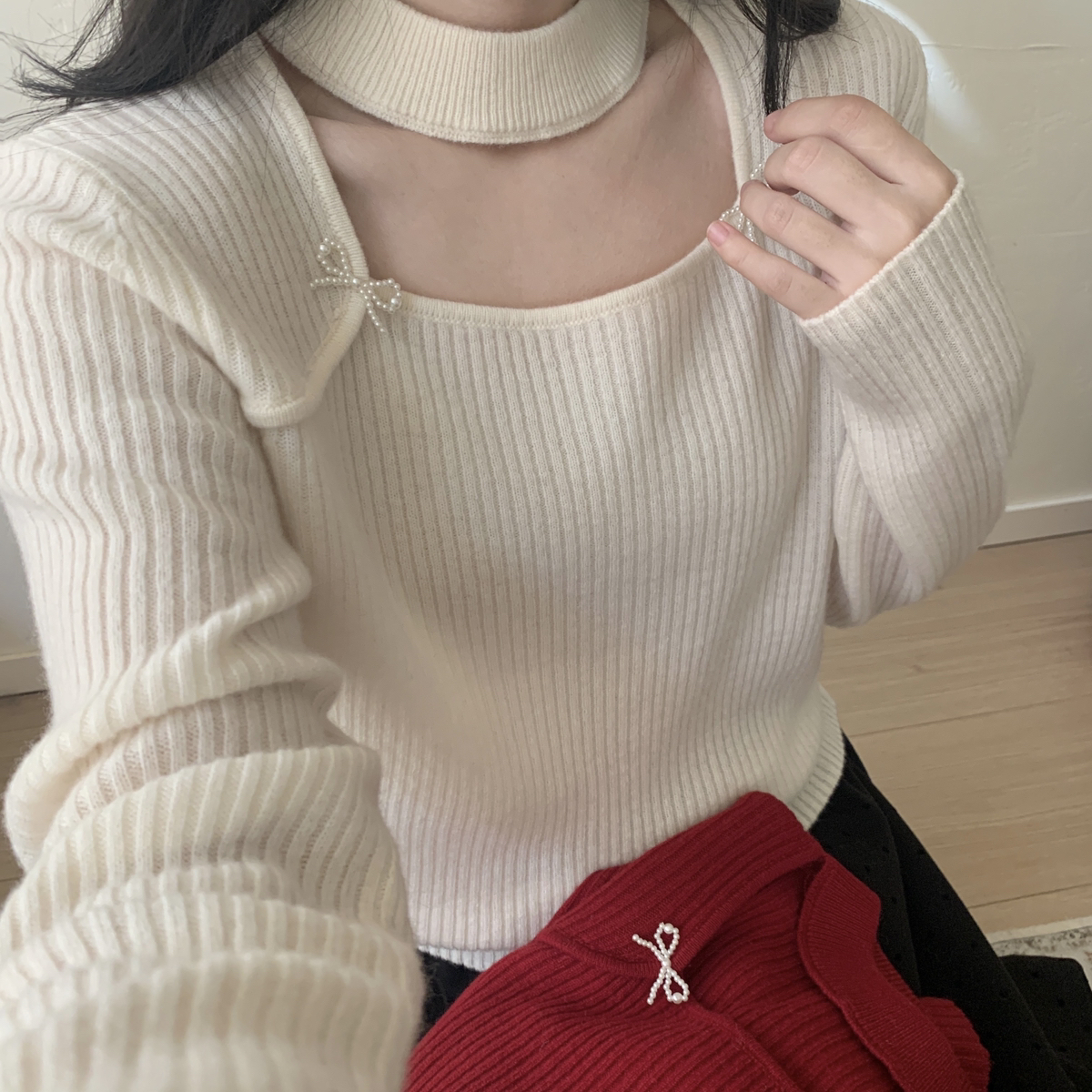 UUTIS牧缇-设计挂脖蝴蝶结精致全羊毛针织衫（含100绵羊毛）XT91&