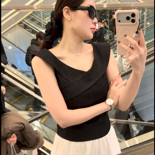 PEARL-26夏上新意大利设计师款V领显瘦上衣无袖小衫5996