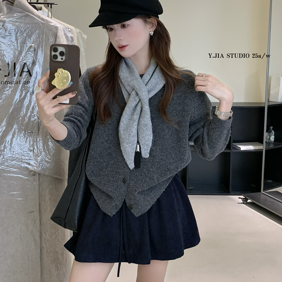 YJIA 伊嘉ns博主款简约宽松休闲百搭圆领针织开衫配围脖9165