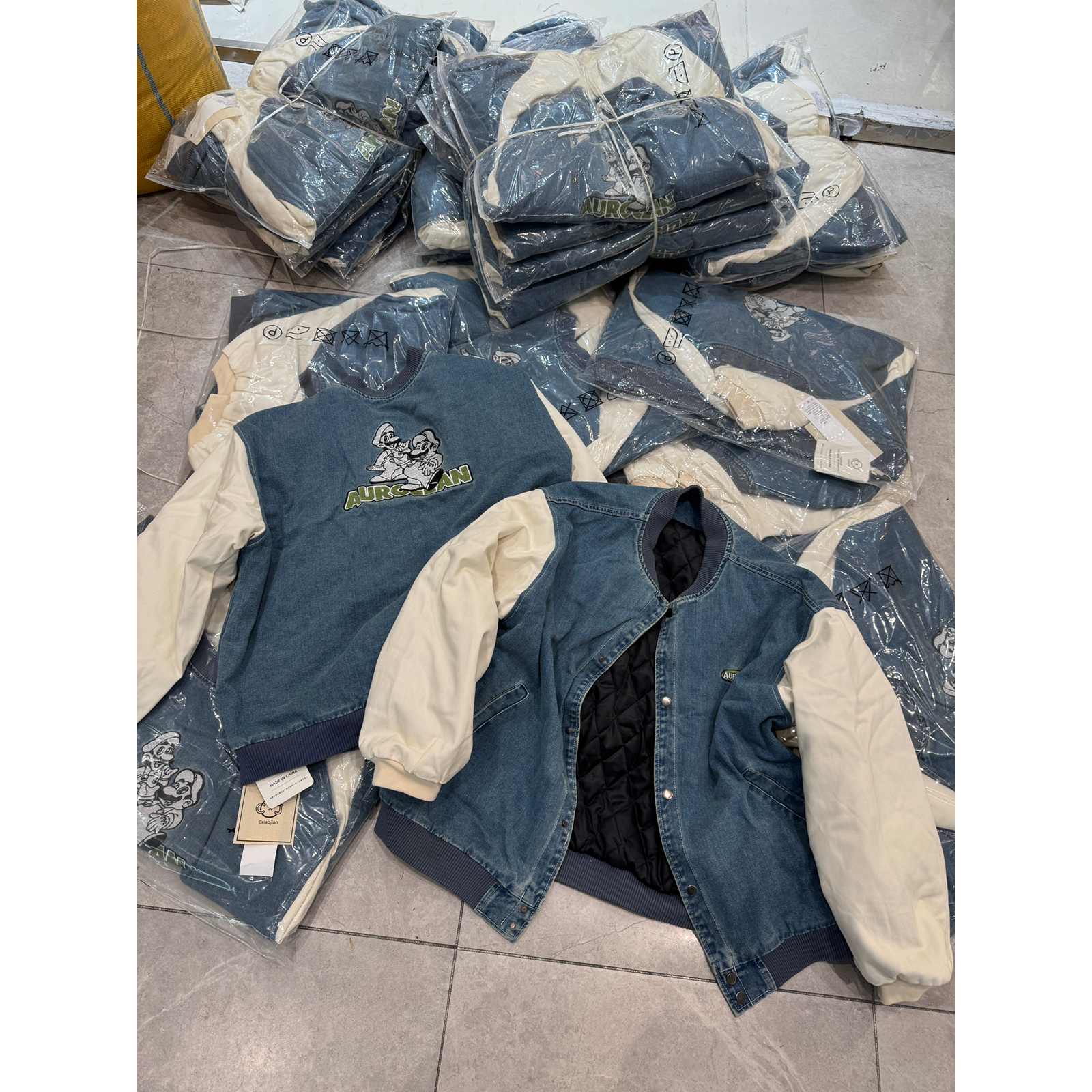 CXJ-马里奥刺绣夹棉牛仔外套拼接袖子宽松加厚保暖牛仔外套9895