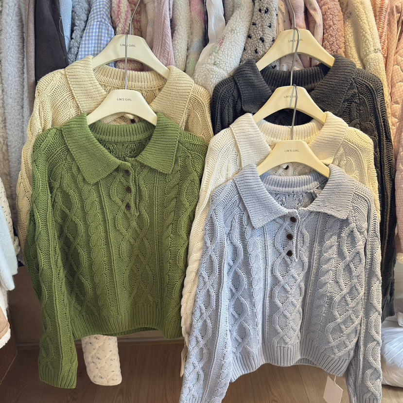 Lin's Girl-复古翻领绞花针织保暖毛衣5602