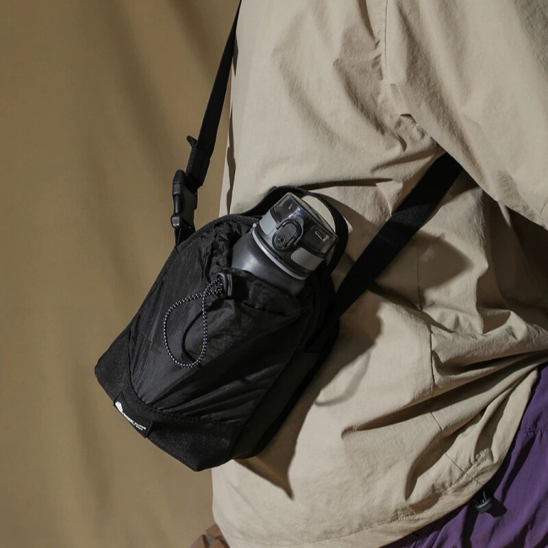 山系户外水壶包男女轻便多功能手机包骑行单肩小包旅行水杯斜挎包