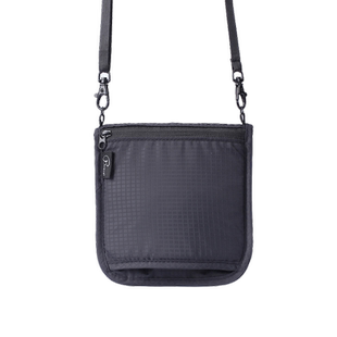 多功能旅行证件收纳卡包RFID护照包贴身便携腰包防水胸包斜背包