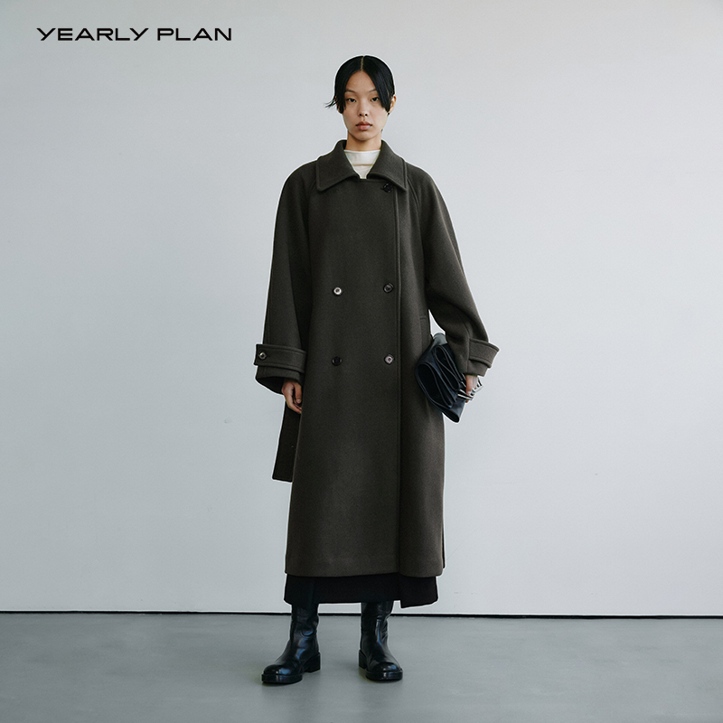 YEARLY PLAN 冬季新款复古翻领双排扣羊毛大衣挺阔长款毛呢外套女