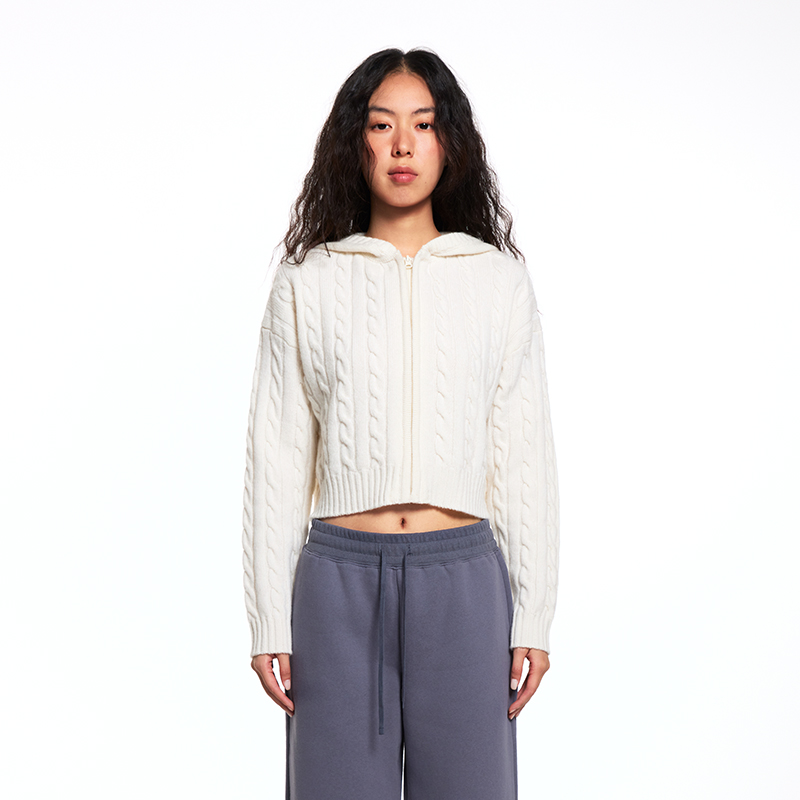 EATMI100羊毛绞花针织毛衣