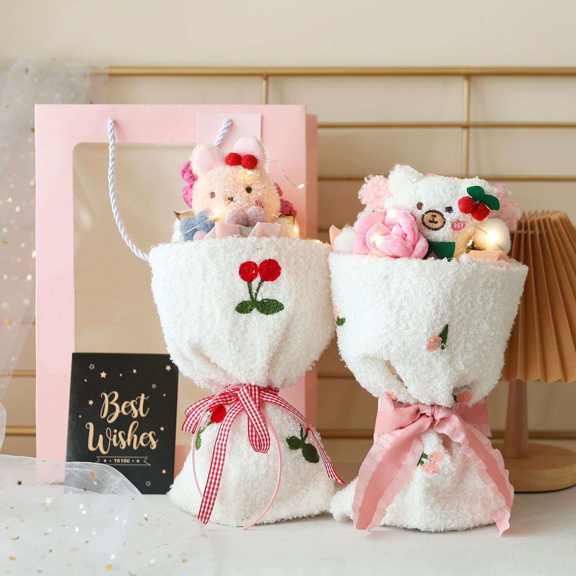 女朋友老婆生日礼物闺蜜女孩子同学玩偶花束教师节女老师礼物实用