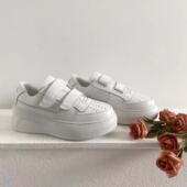 女厚底增高魔术贴笑脸真皮休闲小白鞋 2024新款 穿靴子 猫