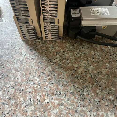 议价禾川驱动电机伺服套装SV3A040A-D1电机SV3H040