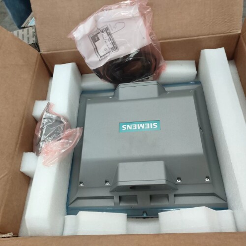议价全新西门zi6AV7861-6TB10-1BA0触摸屏