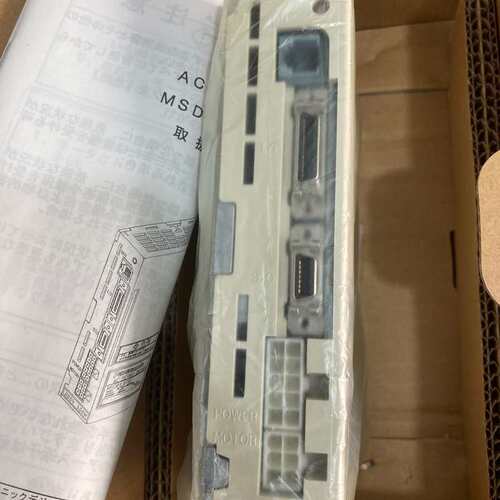 议价松下伺服驱动器MSD1A321E11，三相200V输入，10
