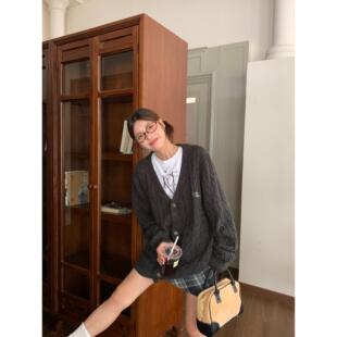 WYOUS 国潮牌V领开衫毛衣女外套春秋新款刺绣慵懒风宽松针织上衣