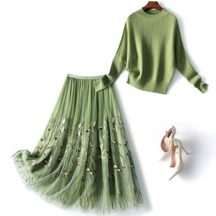 欧列时髦绿色毛衣半身裙两件套2021秋冬新款流行针织衫套裙L3358