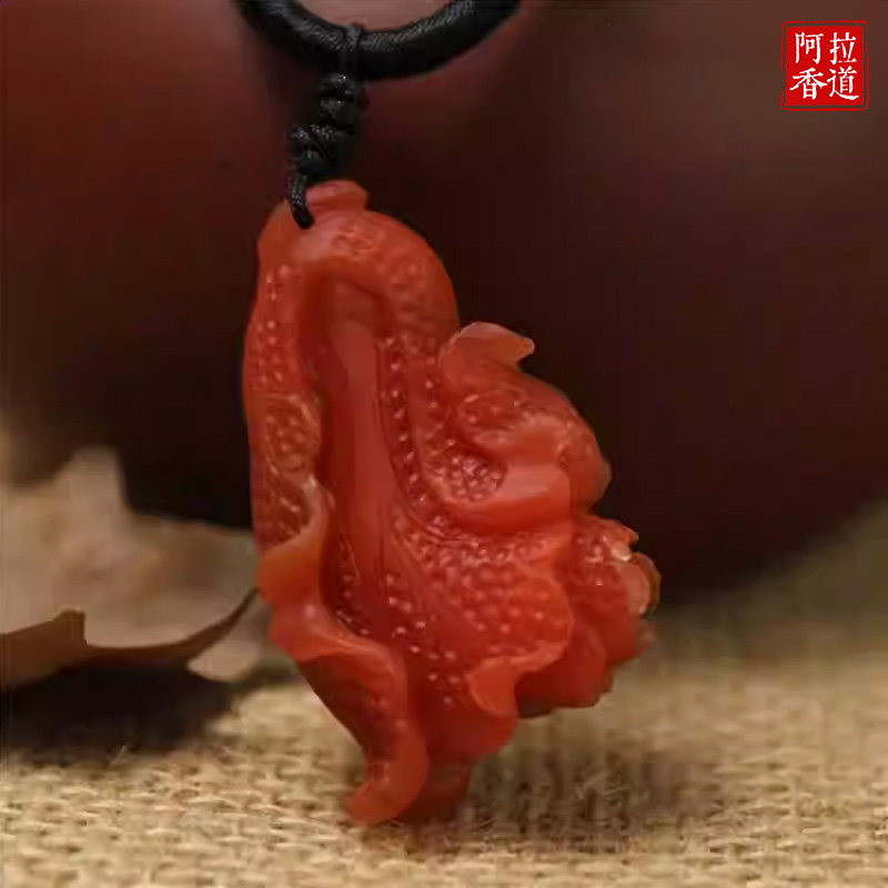 保山料苏工雕刻南红玛瑙白菜挂件男女情侣款雕件挂坠收藏项坠礼品