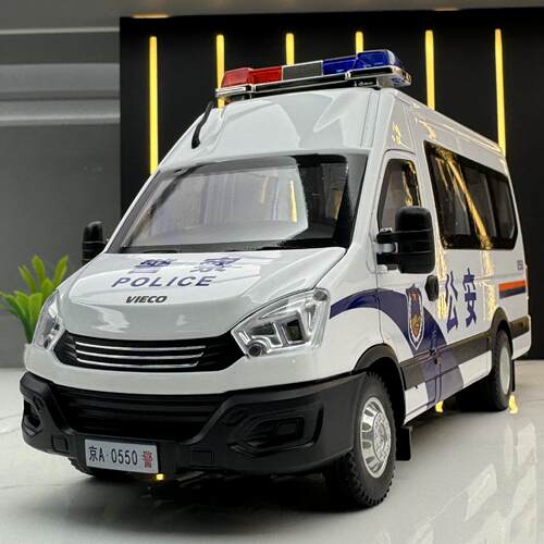 【OK573】威丽合金车模1:24依维柯警车带声光回力玩具汽车音乐模