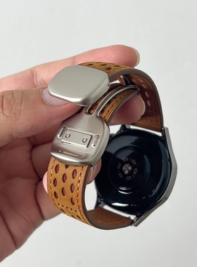 适用华为GT6表带Gt5手表疯马纹真皮圆滑磁吸扣watch3Fit4Pro透气