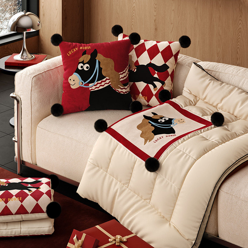 小马福吉红色2026马年抱枕抱枕被二合一毯子车载办公室两用厚毯子,居家布艺,抱枕被,淘宝优惠券,粉丝福利购,淘宝优惠卷