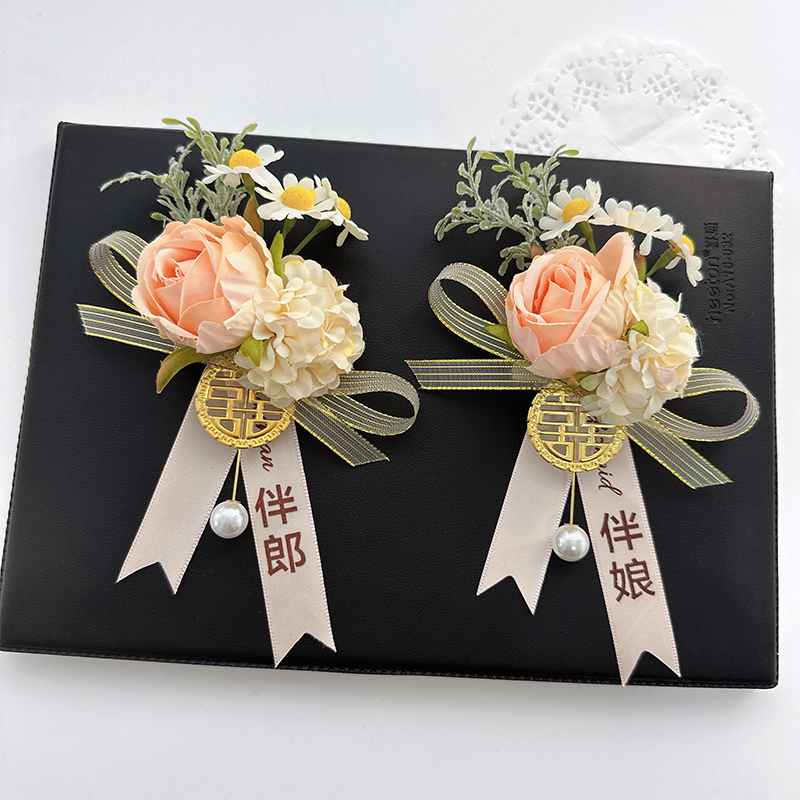 新款仿真结婚胸花新郎新娘婚礼全套家人森系伴郎襟花伴娘手腕花