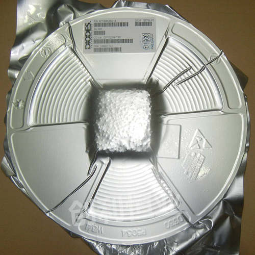 AP1084K33G-13 1084-33 AP1084-33 封装TO-263 三端稳压管5A 3.3V