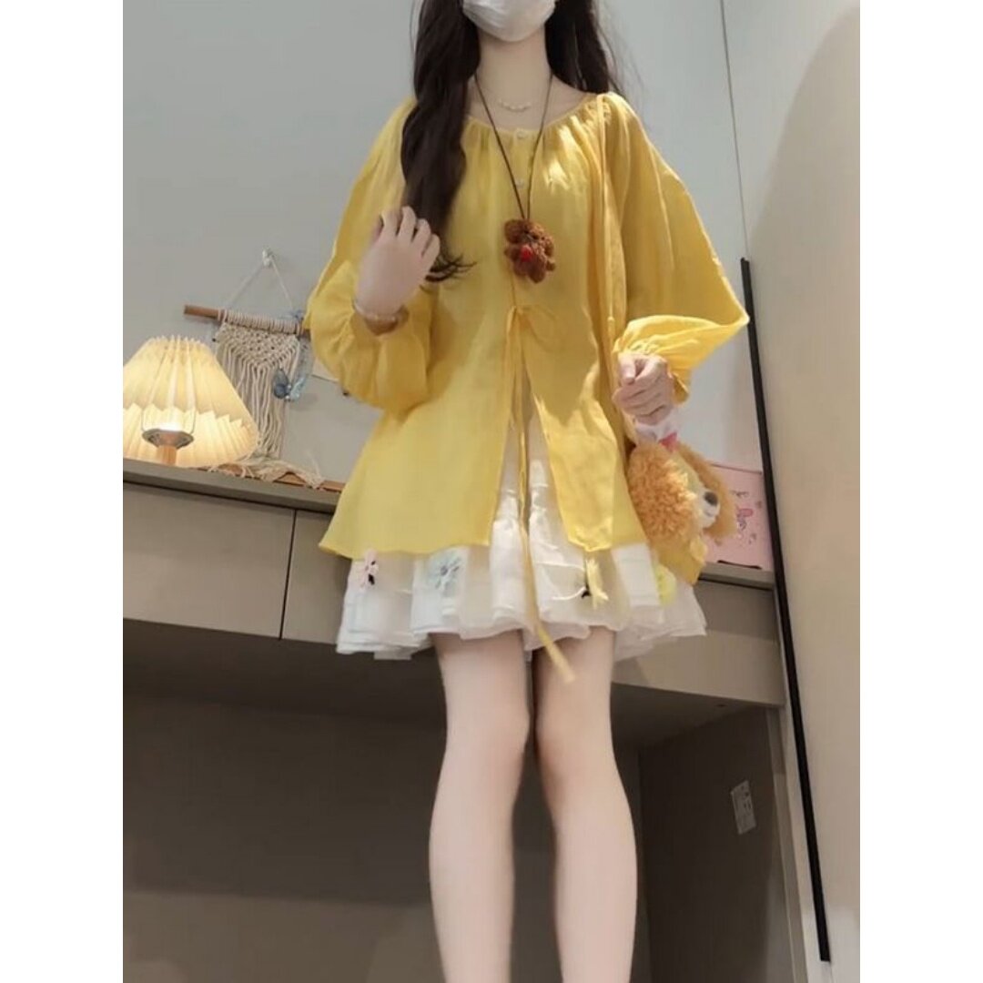 上衣女学生+高腰白色短裙两件套