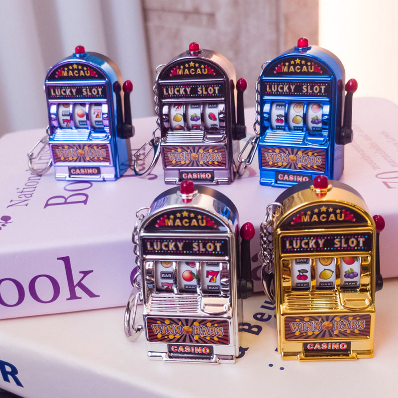 发声发光水果机钥匙扣幸运抽奖转转机老虎拉霸机创意书包背包挂件,服饰配件/皮带/帽子/围巾,钥匙扣,淘宝优惠券,粉丝福利购,淘宝优惠卷