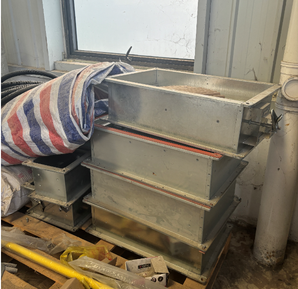 12月30日滁州某公司名下的切割机、手摇导膜机、搅拌机等设备网络拍卖公告