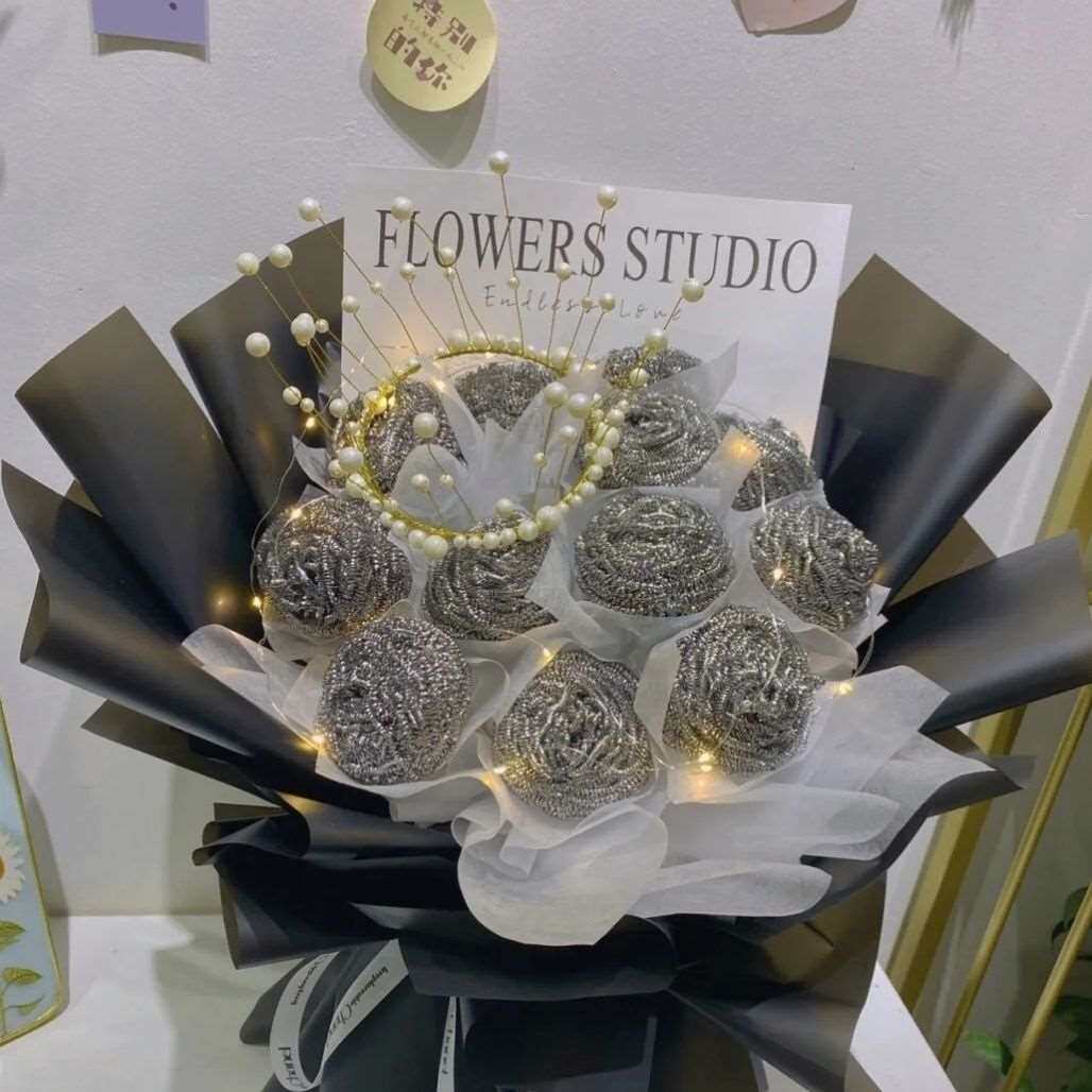 钢丝球花束丝带七夕公主情人节成品创意手工女孩表白礼物抱抱桶