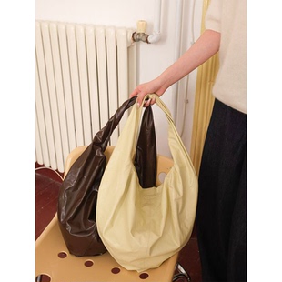 SecondMoon小众拼缝设计中性松弛慵懒环保pu百搭方巾包三角单肩包