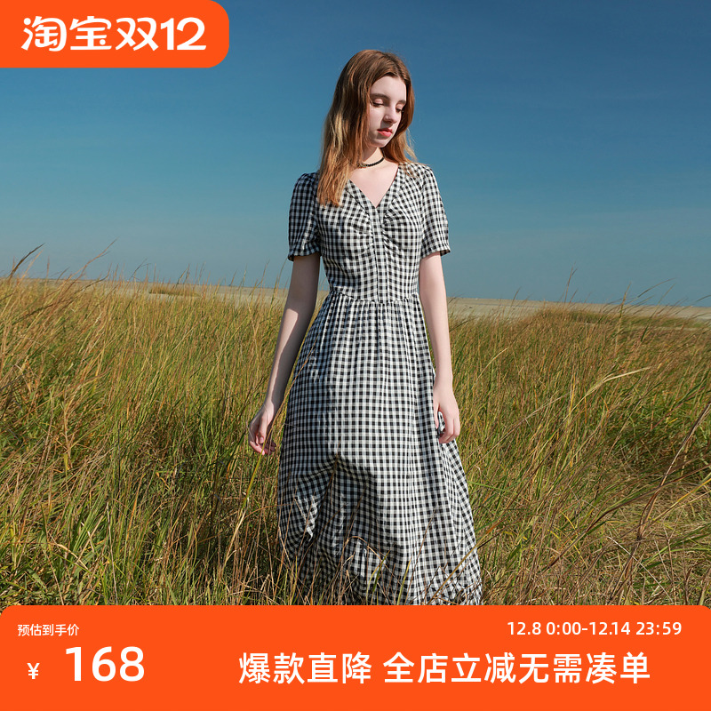 ibudu2025春季新款肌理感格纹连衣裙V领收腰A字长裙复古女