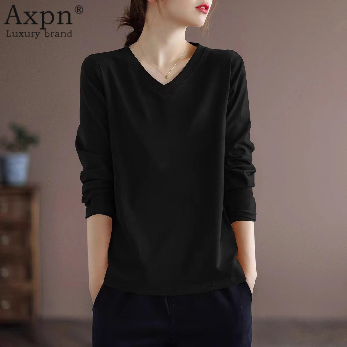 2025秋冬新款长袖t恤女士秋冬装宽松大码洋气减龄纯色打底衫上衣