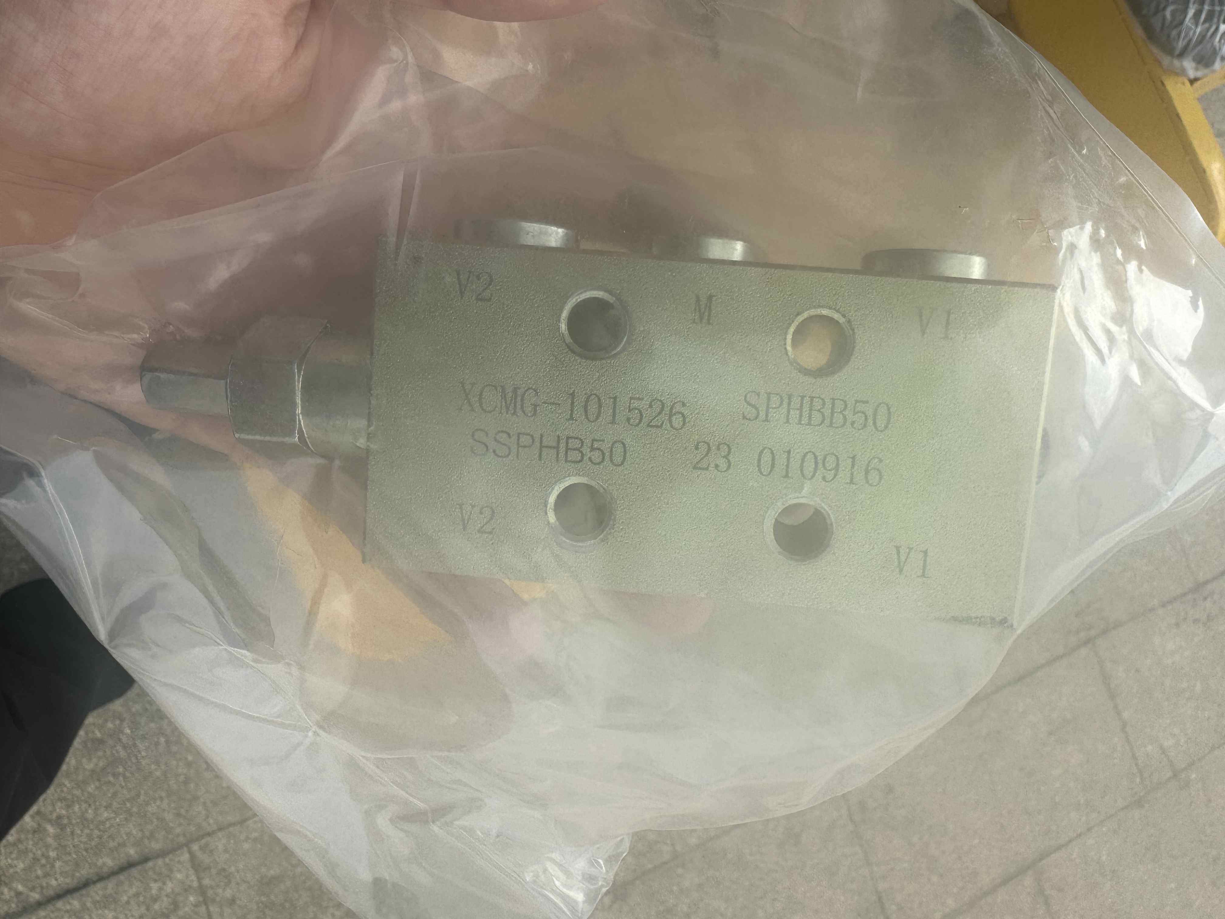 液压双向平衡阀25160 25220 25330 af bf工程吊车液压锁油缸止阀