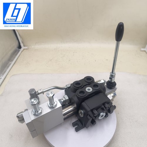 DCV60手动、电液控60升分片式液压多路阀钻机环卫车饲料车