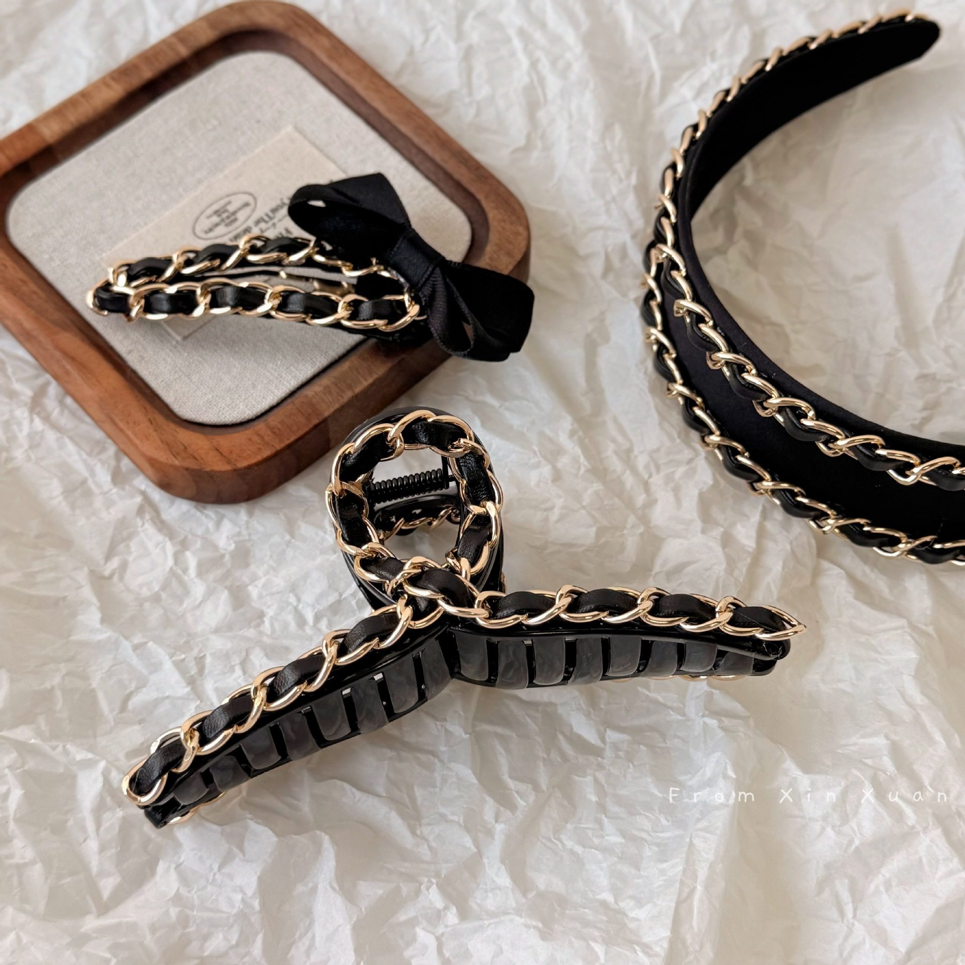 赫本风黑色皮质金属链条复古发夹韩系设计感发饰高级感日常百搭,饰品/流行首饰/时尚饰品新,发饰,淘宝优惠券,粉丝福利购,淘宝优惠卷