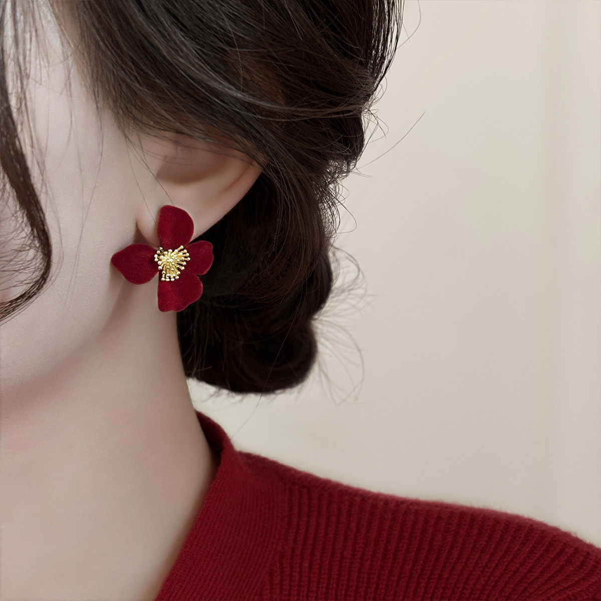 红色植绒花朵耳钉女纯银小众设计感高级耳饰2026年新款爆款耳环