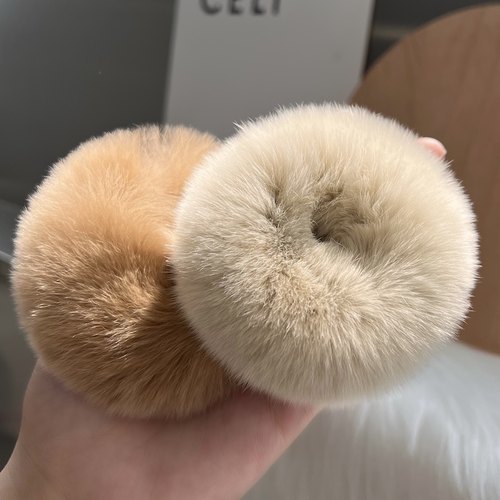 韩国简约真獭兔毛绒大肠发圈可爱扎马尾头绳网红法式复古头饰秋冬