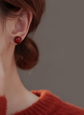 冬季红色红豆耳针女纯银新年耳环2025新款爆款过年耳饰秋冬高级感