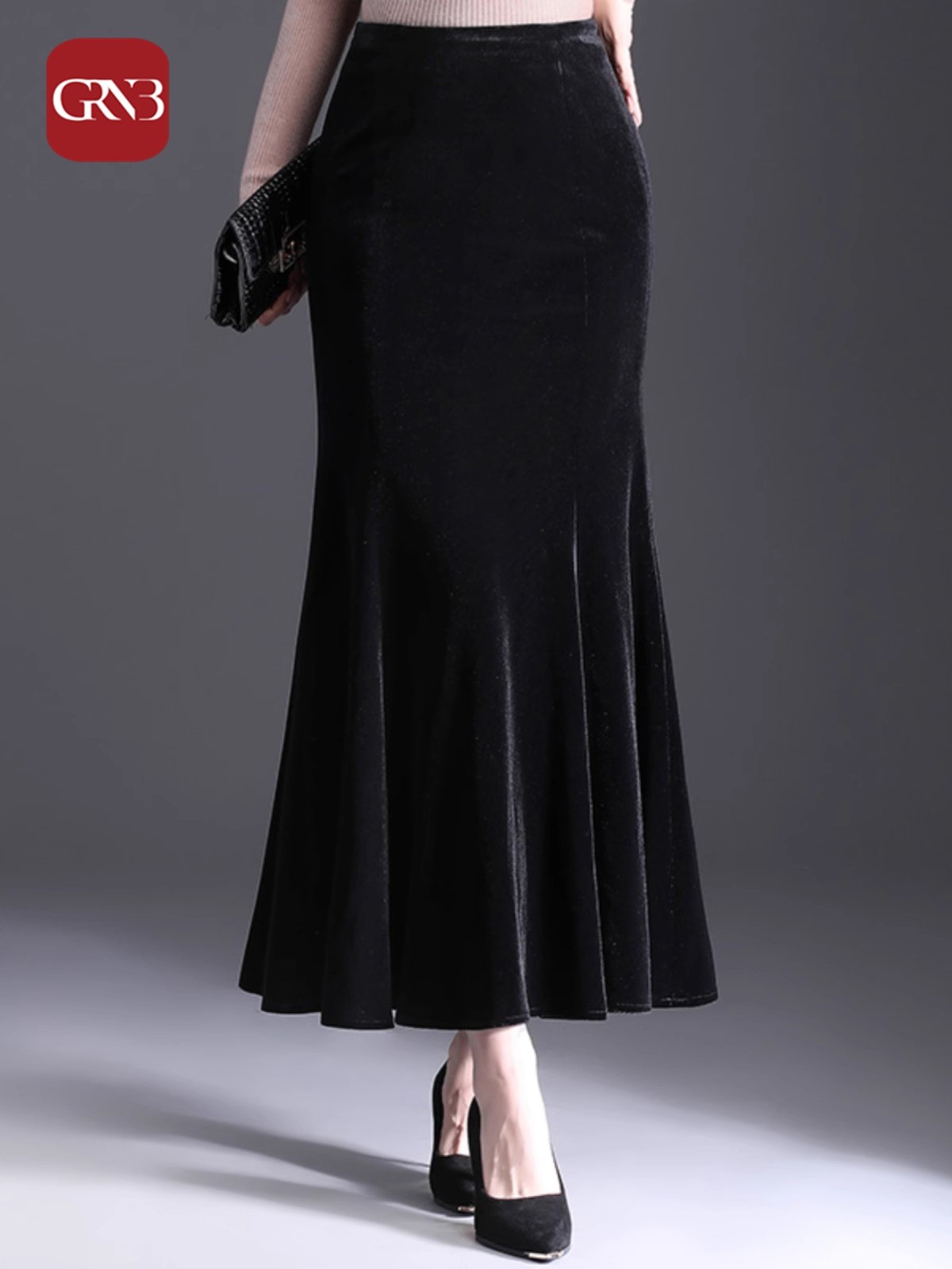 GRNB金丝绒半身裙女秋冬季新款黑色包臀裙遮肚修身气质鱼尾长裙