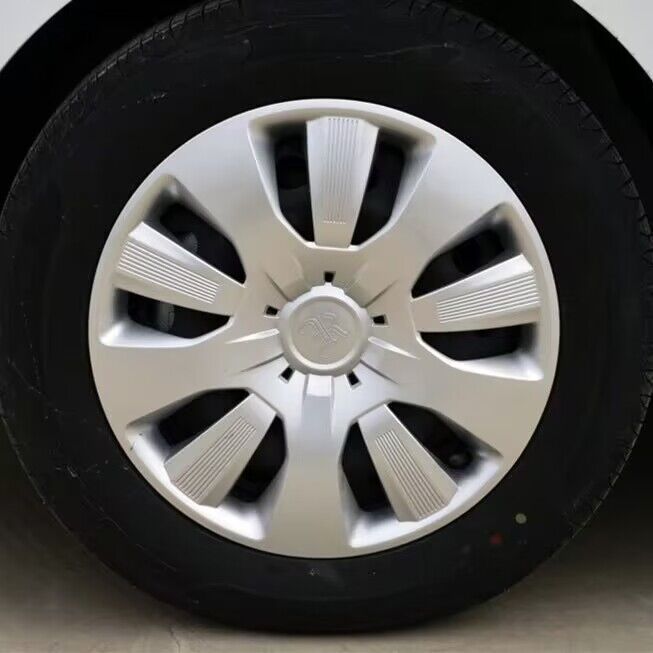 荣威Ei5厂家直销汽车轮毂盖