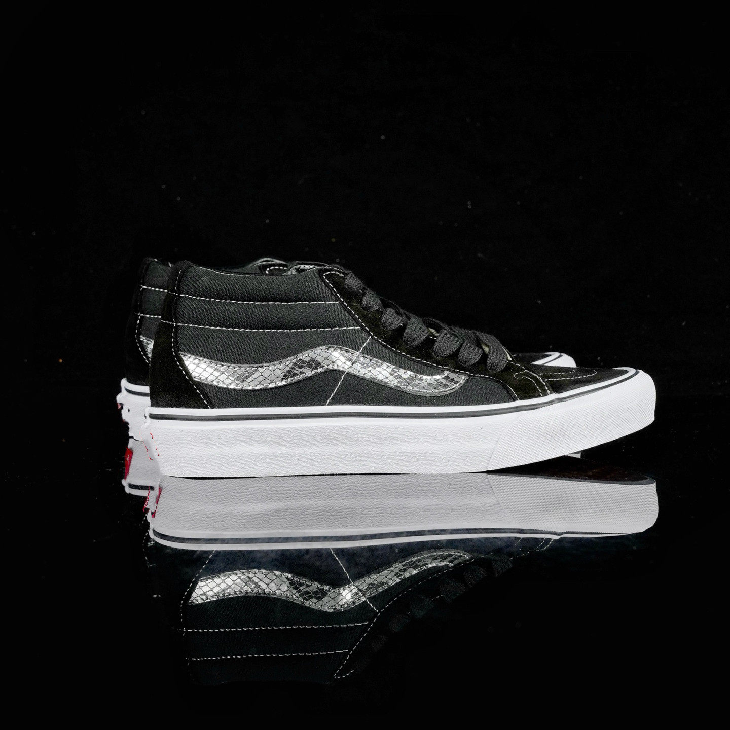 Sk8-Mid Reissue SF黑色中帮蛇纹饰条翻毛皮拼接帆布鞋板鞋男女鞋