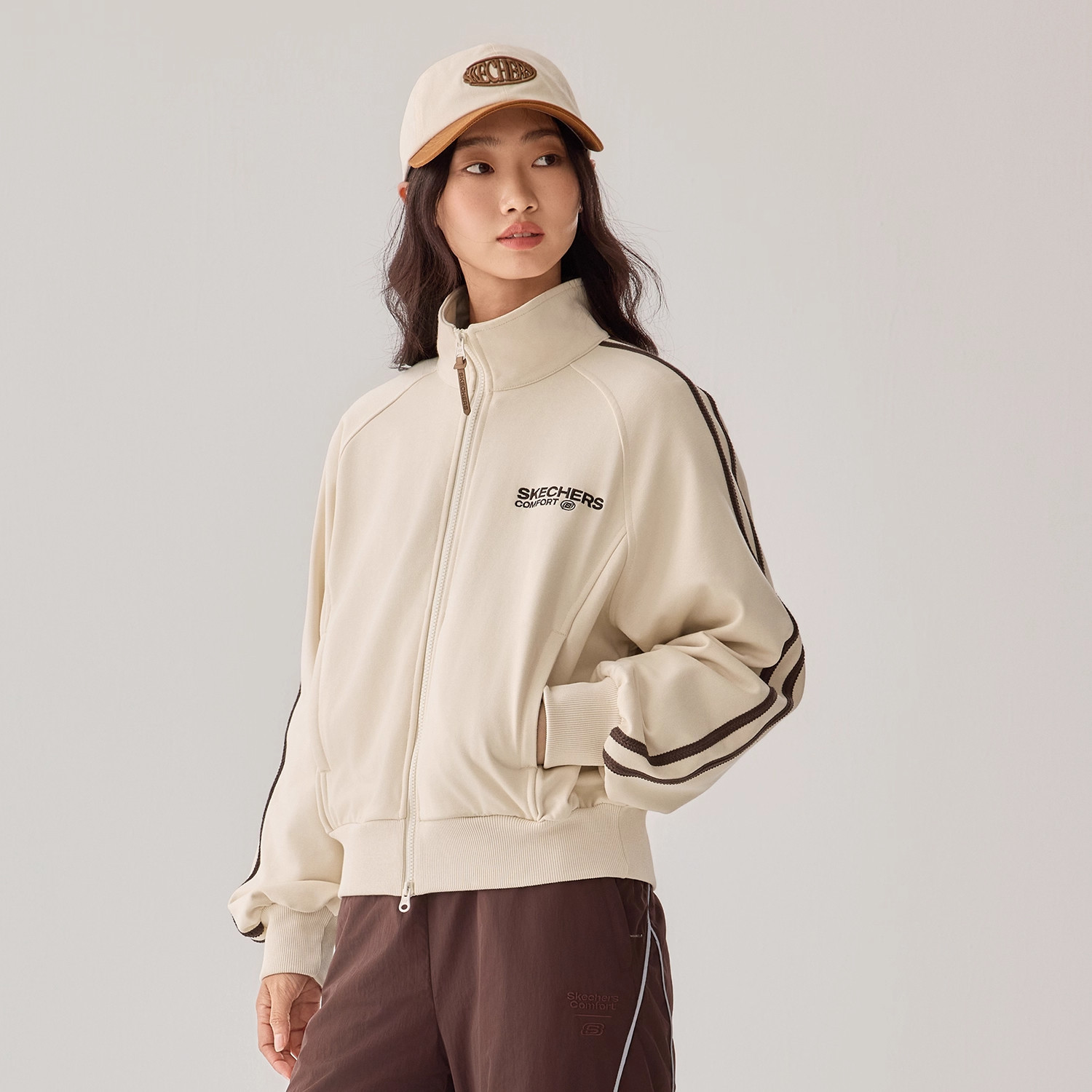 Skechers斯凯奇女子秋冬立领棒球服轻盈透气针织休闲外套L325W099,运动服/休闲服装,运动茄克/外套,淘宝优惠券,粉丝福利购,淘宝优惠卷