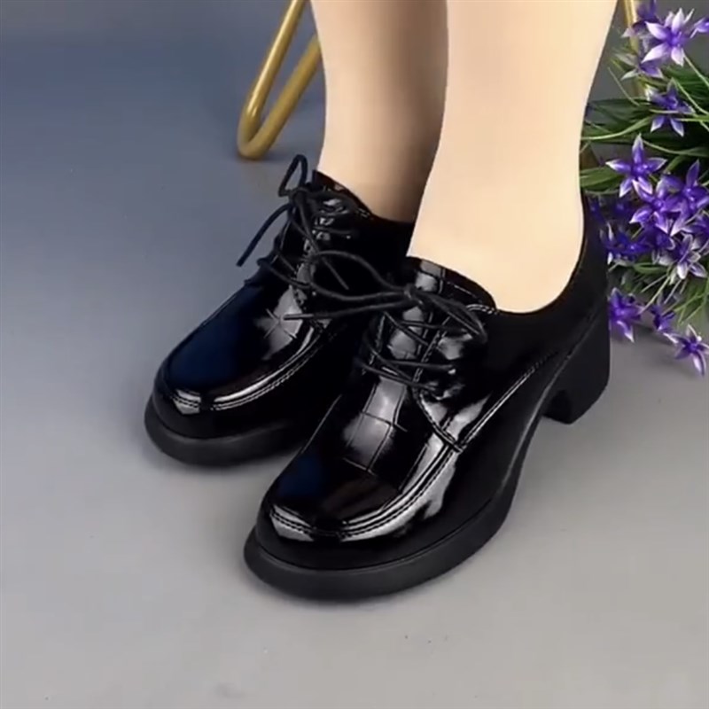 皮鞋女真皮粗跟圆头系带r漆皮亮面鞋子深口休闲软皮黑色软底单鞋