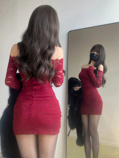 纯欲风名媛红色蕾丝连衣裙女2026春夏内搭打底小个子性感包臀短裙