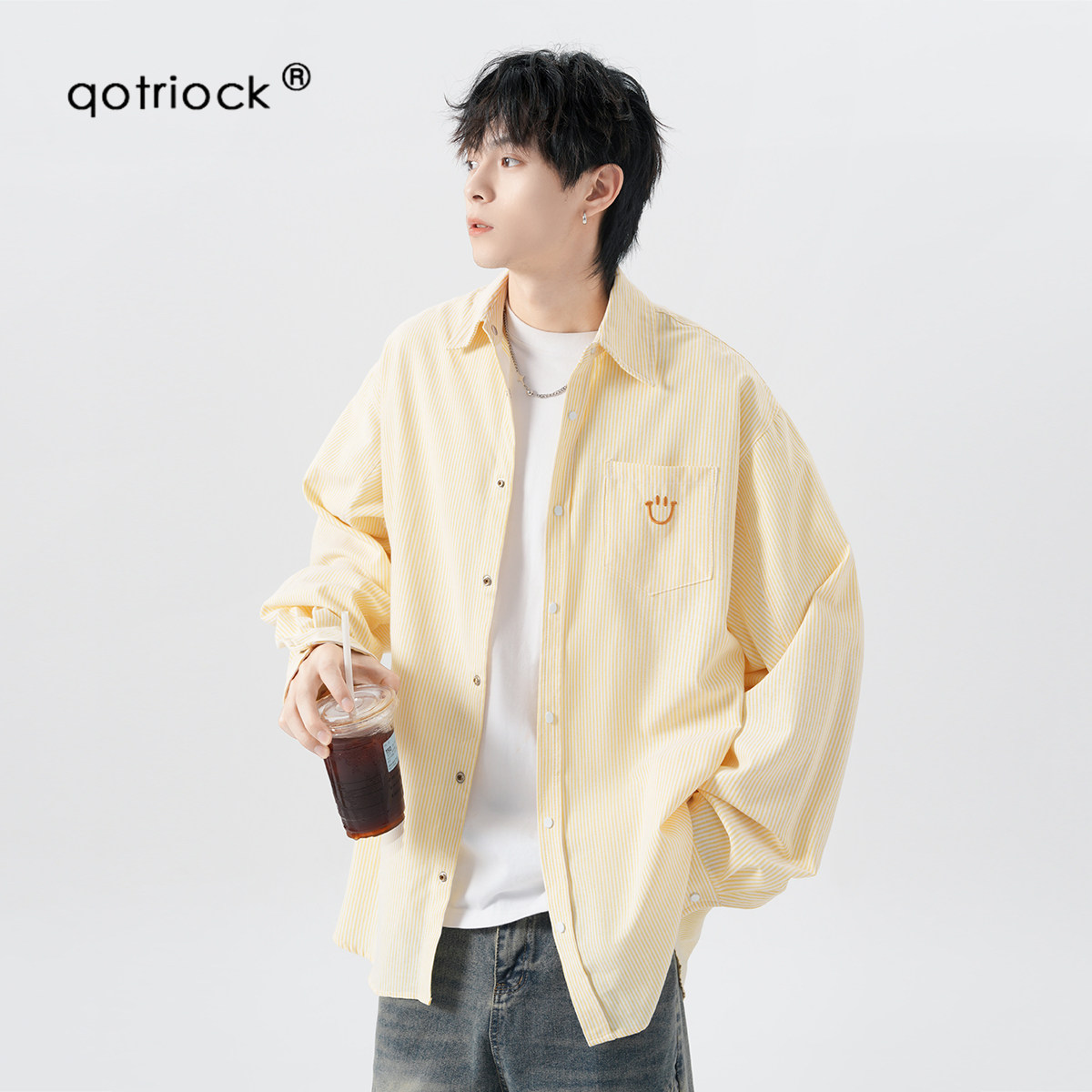 QOTRIOCK美式条纹情侣长袖衬衫男图片